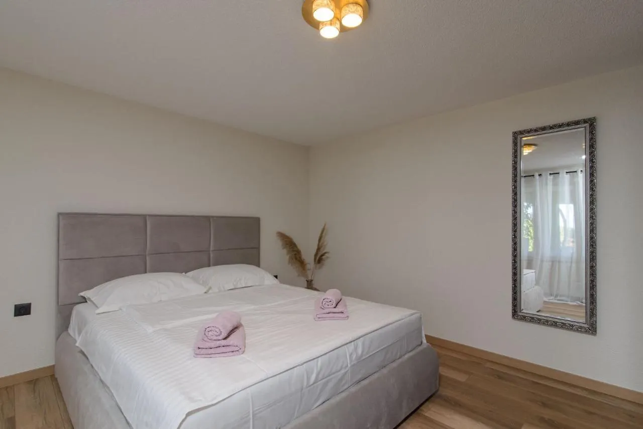Apartments Dubravka Croatia